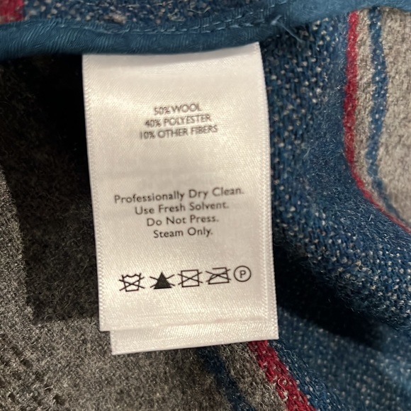 🔹 Eddie Bauer Wool Blend Cape - Picture 4 of 4